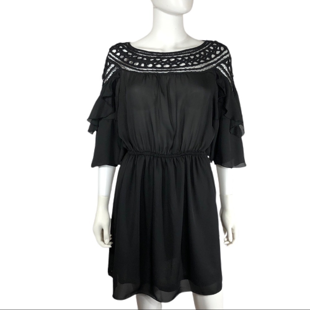 Giddy Up Glamour Crotchet Hollow Out Lace Ruffled Samba  Sleeve Dress